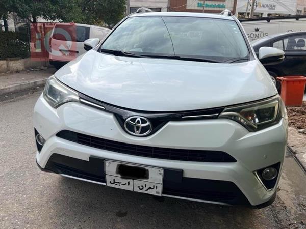 Toyota for sale in Iraq